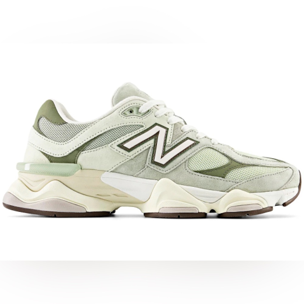 New Balance Athletic Shoes - Gray and Green